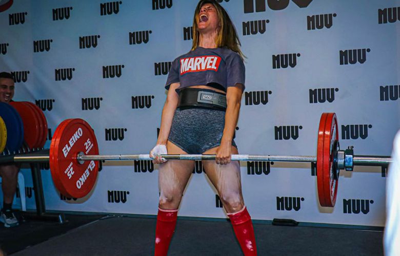 بدأت مسيرة جولي قزي في عالم الرياضة بخطوات راقصة، لكنها اكتشفت في ما بعد أنّ ما تريده مختلف كليًا...