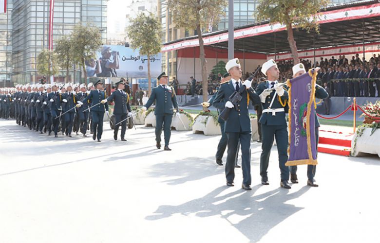 من عروض الاستقلال