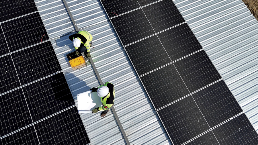 أهداف التنمية المستدامة الهدف الثامن: العمل اللائق ونمو الاقتصاد